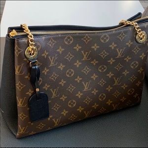 SOLD Louis Vuitton Surene MM